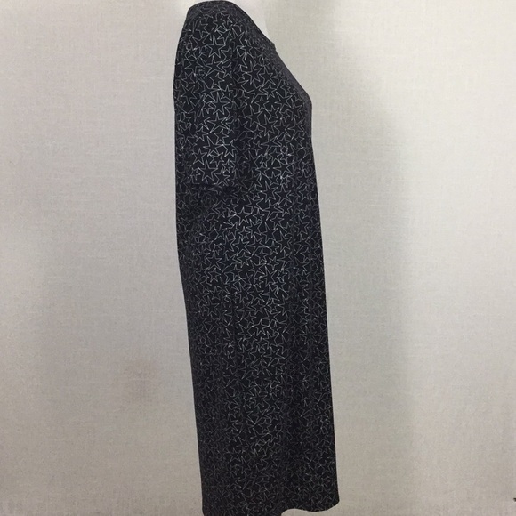 NWOT LuLaRoe Julia dress - b&w stars ⭐️ - Picture 3 of 7
